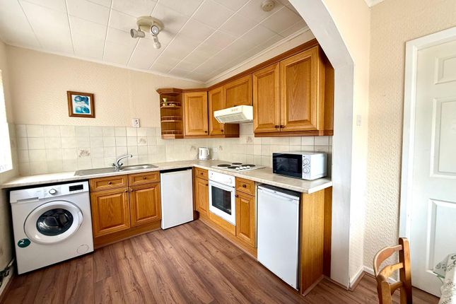 107, Fairholme Drive, Mansfield photo 2