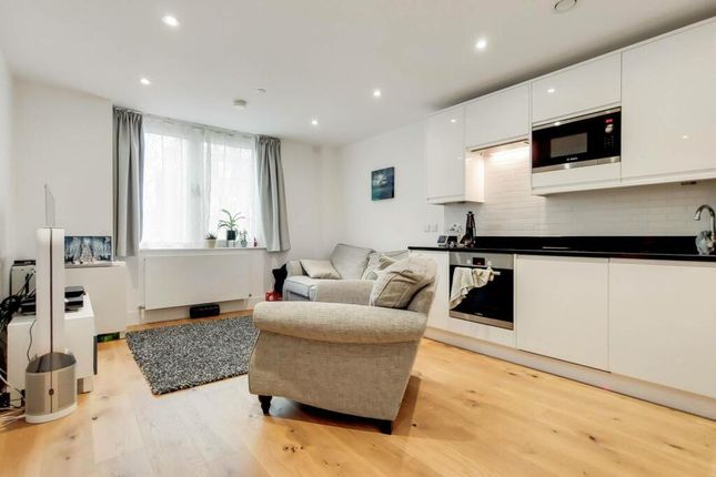 Flat for sale in Walls Avenue, Chester