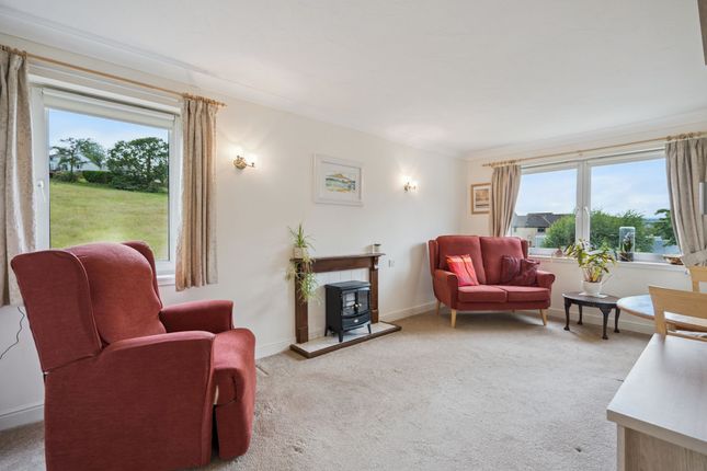 39 Glenallan Court Stirling Road, Dunblane photo 2