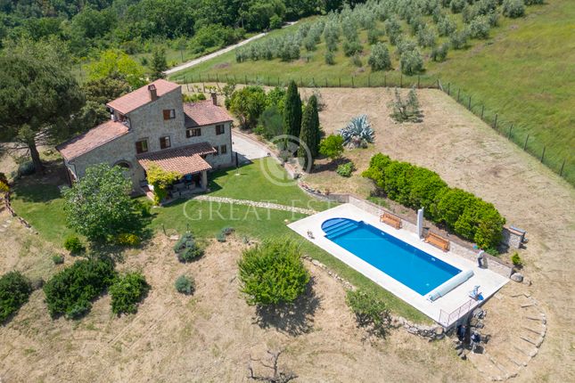 Villa for sale in Todi, Perugia, Umbria