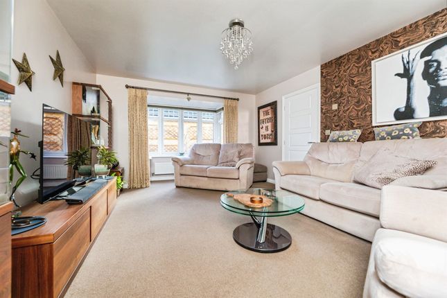 47, Bradfield Way, Rotherham photo 4