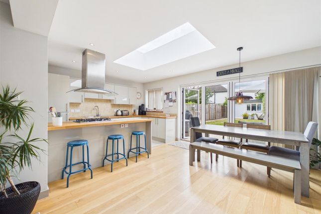78, Beauchamp Road, West Molesey photo 3