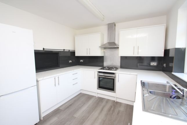 10, South Croydon photo 3