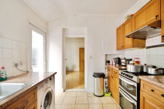 149, Mitcham Road, London photo 4