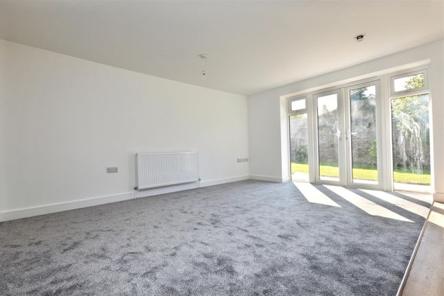Flat 1, Hankham Lodge, Hankham Hall Road, Westham photo 4