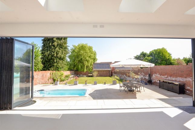 Sun Room 1.Jpg