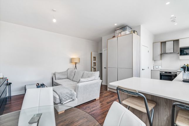 Flat for sale in Griffin Place, Broadwater Road, Welwyn Garden City, Hertfordshire