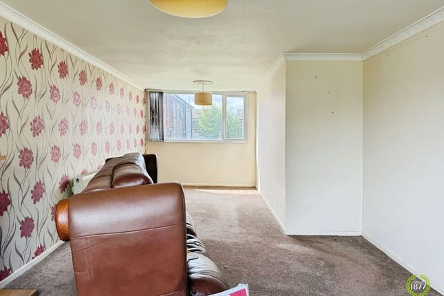 175 Queens Road West, Accrington photo 2