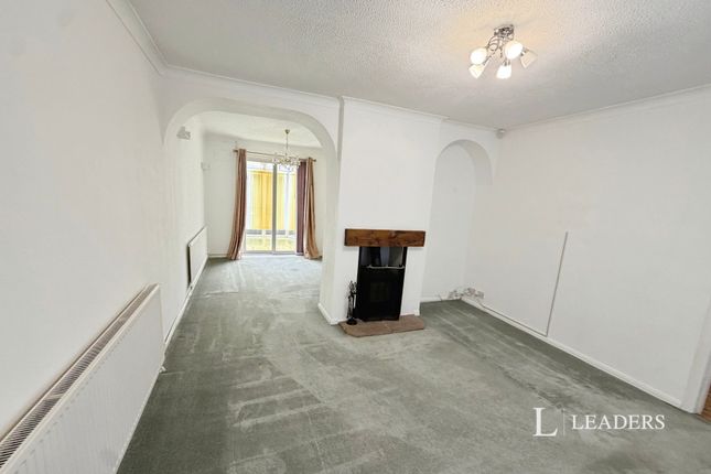 3, Simmins Crescent, Leicestershire photo 3