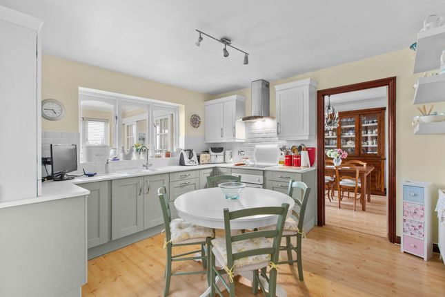 18 Rye View, High Wycombe photo 4