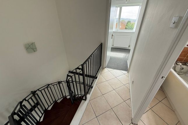 36 Bronwydd, Swansea photo 4