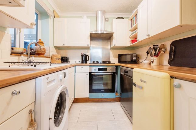 End terrace house for sale in Orchard Close, Elmswell, Bury St. Edmunds