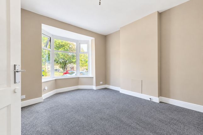 24, Woodhead Road, Sheffield photo 3