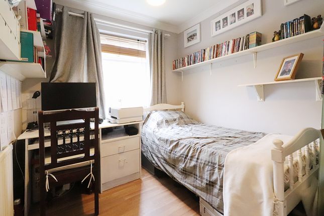 Flat for sale in Warwick Court, 47 Park Hill Road, Bromley