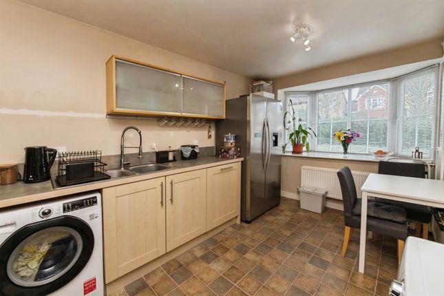 20, Rooks Way, Tiverton photo 3