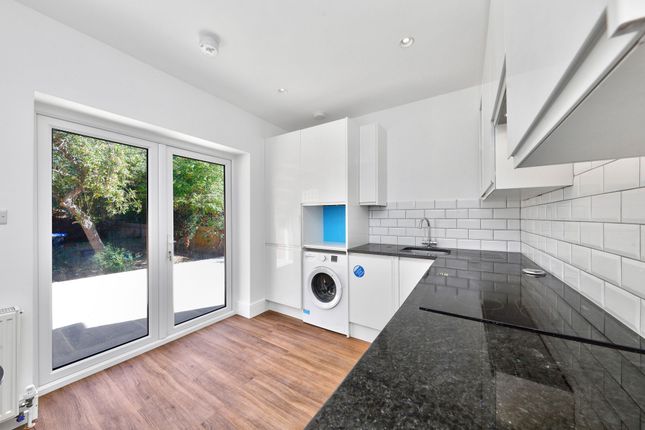Flat 1, 49 Olive Road, London photo 4