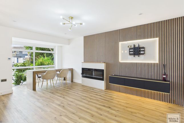 8 Frandor Road, Bognor Regis photo 2