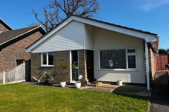 Detached bungalow to rent in Turner Close, Lowestoft