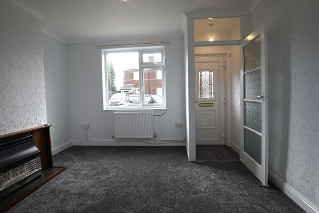 11, Gaynor Avenue, Haydock, St Helens photo 4