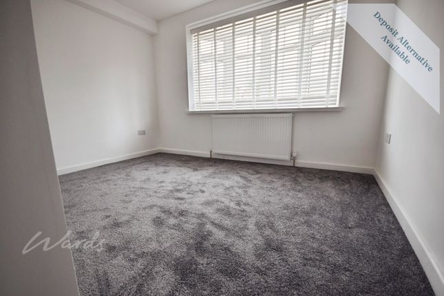 Room 1, 21, Wheatcroft Grove, Gillingham photo 4