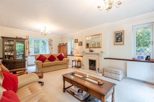 1, Burleigh Drive, Maidstone photo 2