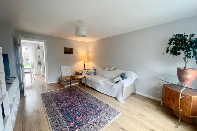12 Old School Place, Hove photo 3