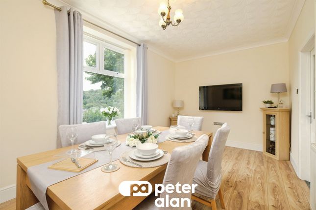 Plas Y Coed, Cefn Road Upper, Bargoed photo 3