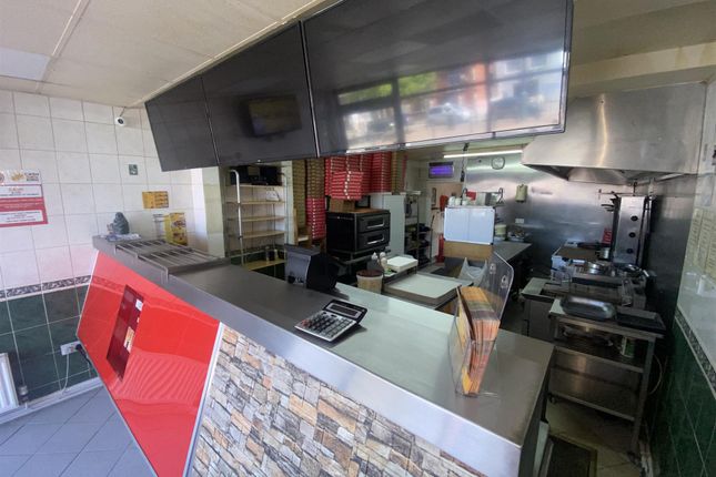 Thumbnail Restaurant/cafe for sale in Hot Food Take Away NG17, Nottinghamshire