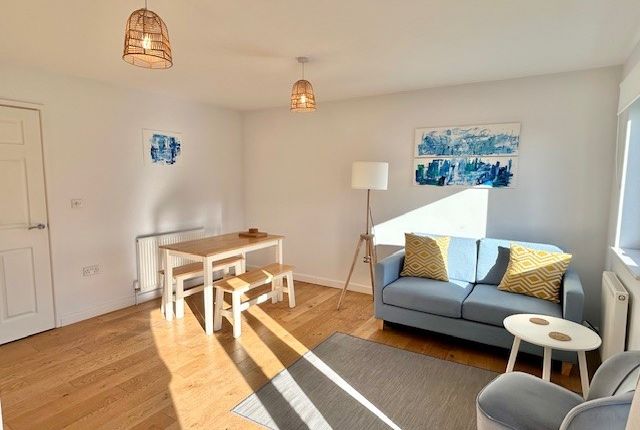 5, Summer Meadow, Exmouth photo 3