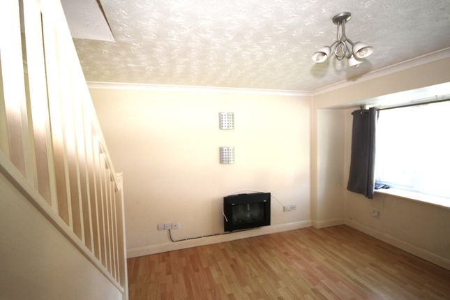 18, Grebe Close, Bridgwater photo 4