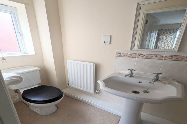 Property to rent in Maes Yr Hafod, Cadoxton, Neath