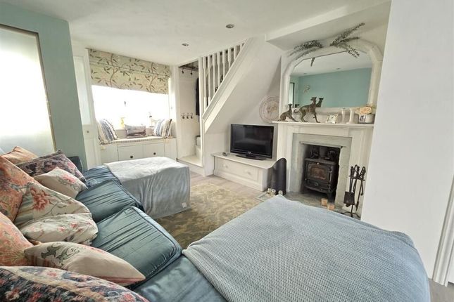 2, Ring Street, Sturminster Newton photo 2