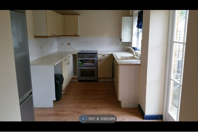 Watermead, Aylesbury photo 3