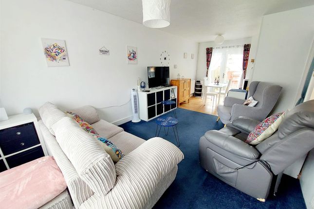 2, Bryniago, Swansea photo 3