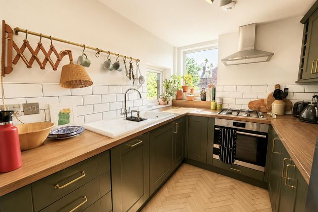 49, Hope Road, Sale photo 4