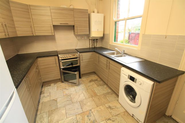 Thumbnail Property to rent in Stanley Road, Forest Fields, Nottingham