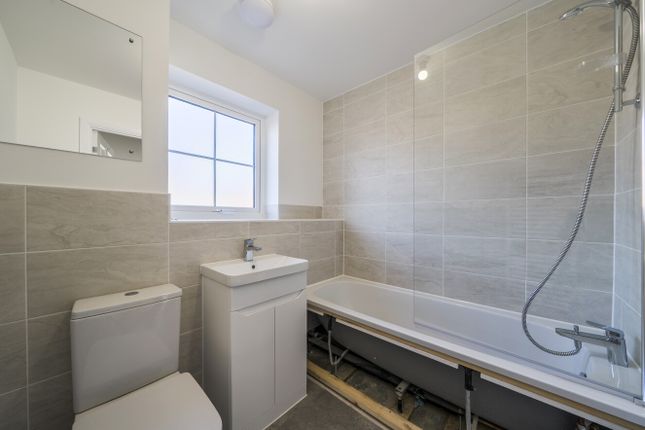 Flat 2, Maidstone photo 5
