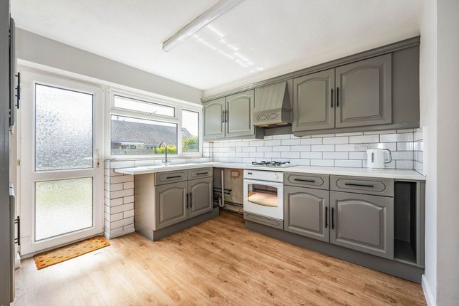 7, Grayswood Avenue, Chichester photo 3