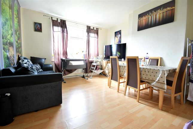 Semi-detached house for sale in Warwick Square, Chelmsford