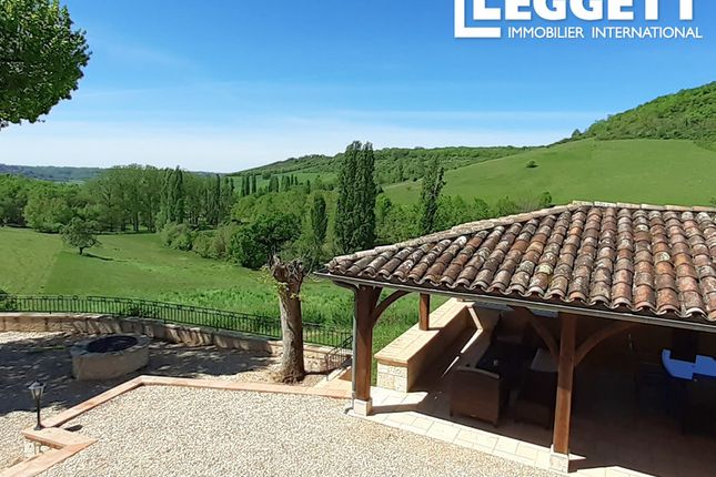 Villa for sale in Cordes-Sur-Ciel, Tarn, Occitanie