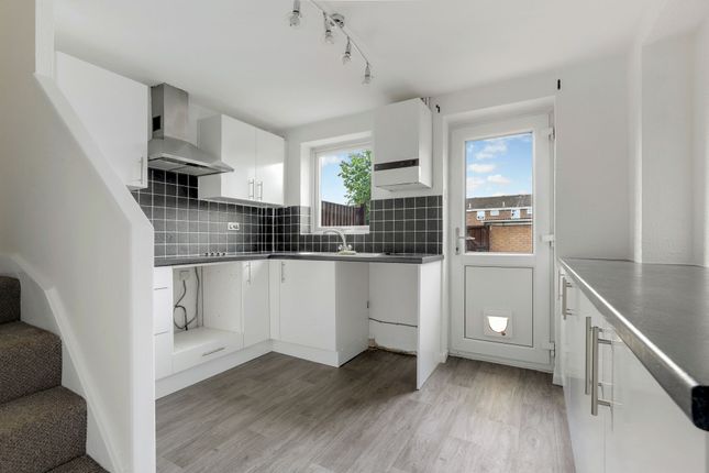 42 Quantock Road, Nottingham photo 2