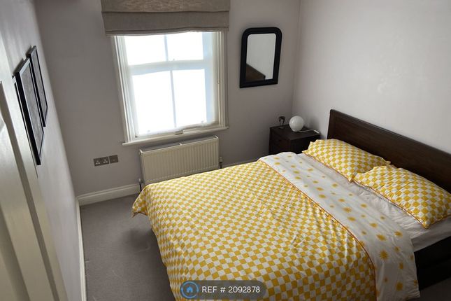 Thumbnail Room to rent in Scholars Road, London