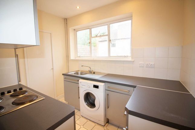 Flat to rent in Cork Street, Frome