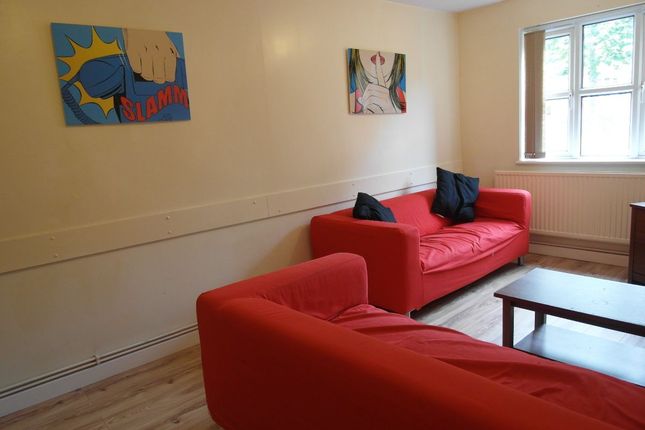 Room 6, 42 Peveril Street, Nottingham photo 2