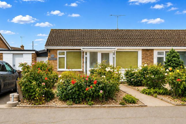 2-bed semi-detached on 19, Wade Reach, Walton On The Naze, £240,000