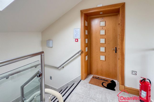 Flat 7, Cooil Fastee, Stevenson Way Douglas photo 3