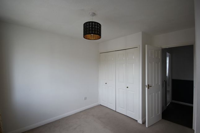 12, Forsyth Drive, Braintree photo 2