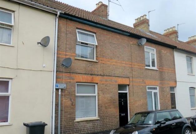 Thumbnail Property to rent in Grays Road, Taunton