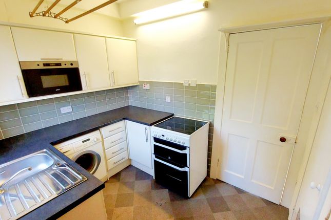 44, Lilac Avenue, Clydebank photo 3