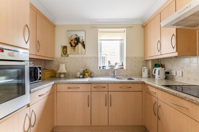 Flat to rent in Chipping Norton, Oxfordshire